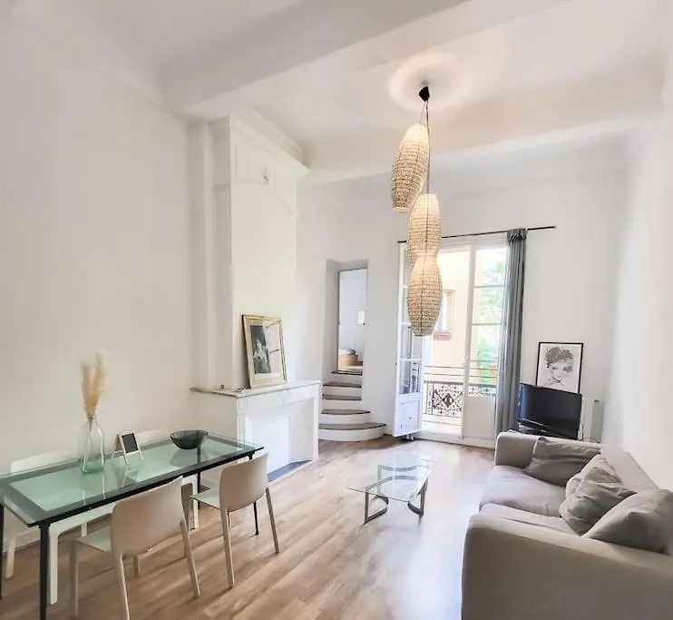 Spacieux T3 * Centre Ville * Sans Vis A Vis Aix-en-Provence Apartment